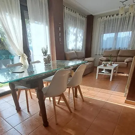 La Casa Del Cipres * Aldeamayor de San Martin